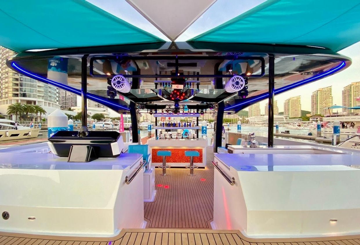 Ansicht 9: Catamaran Ozone