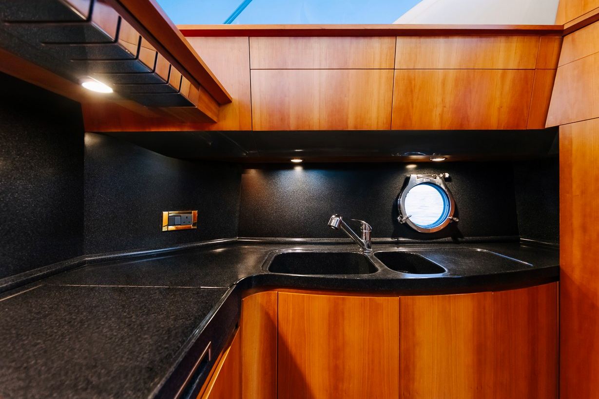 Ansicht 5: Azimut Candy