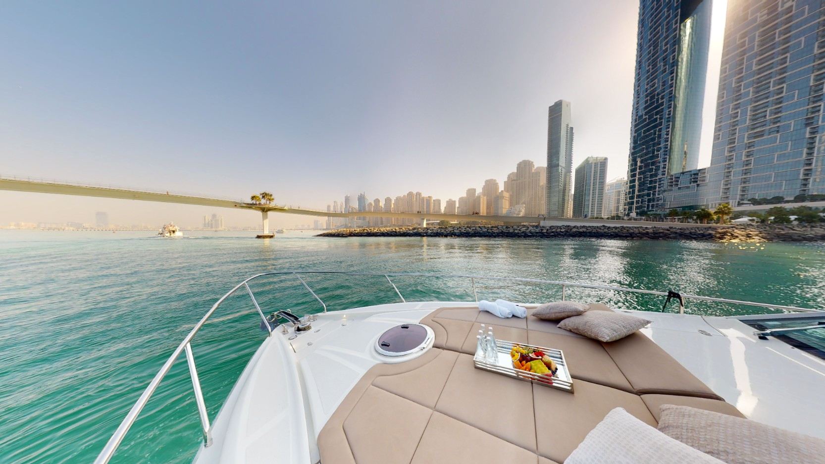 Ansicht 3: Pershing 5X Pearl White