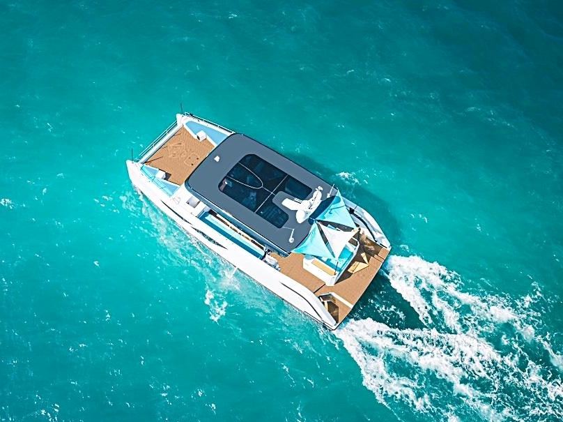 Ansicht 11: Catamaran Ozone