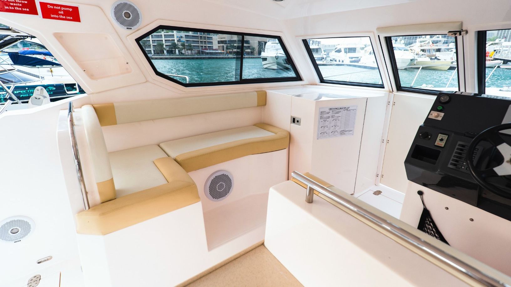 Ansicht 6: Silver Craft Thunder