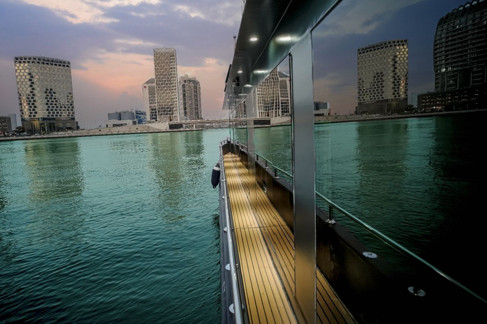 Ansicht 10: Play Boy Houseboat