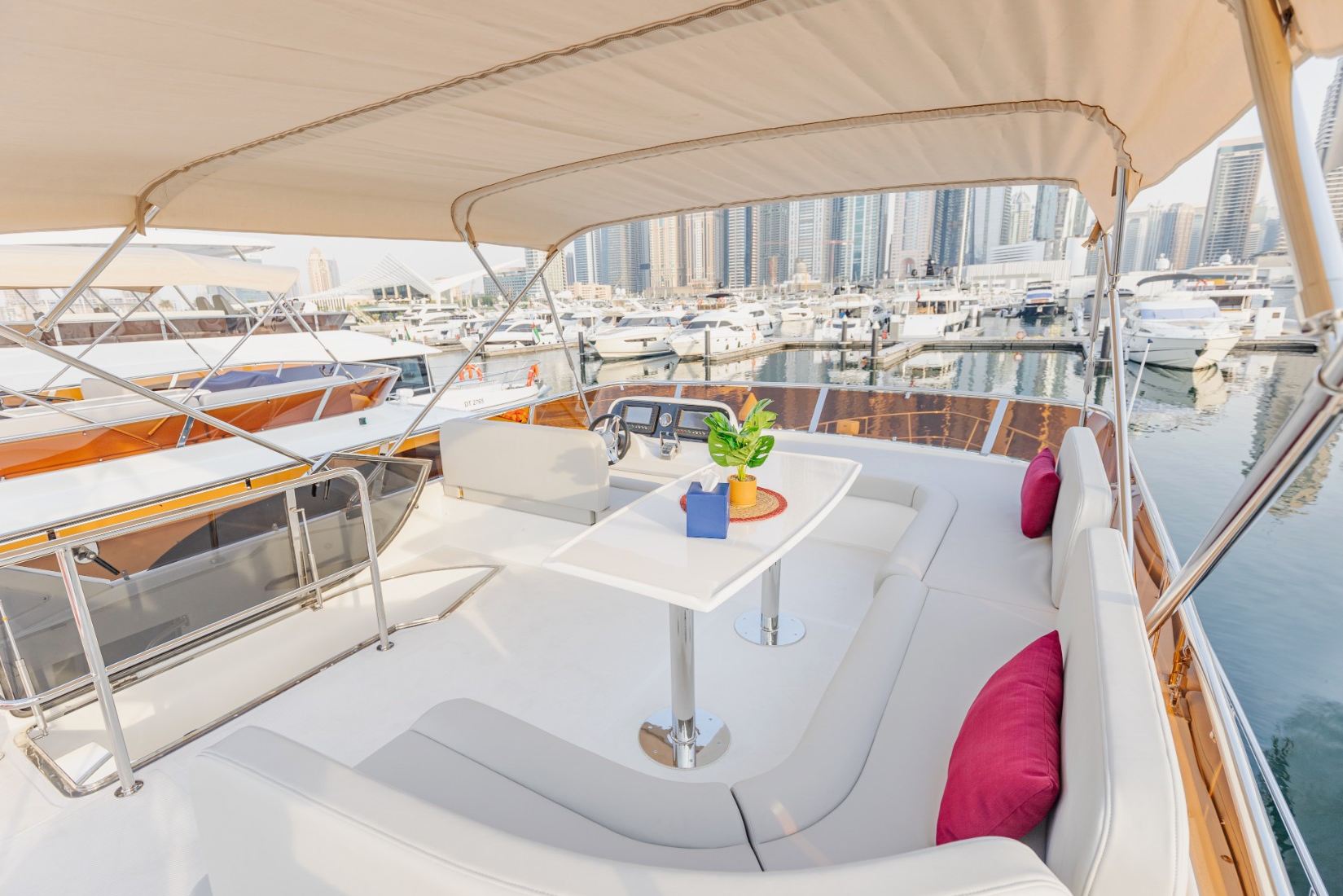 Sky Walker Gib charter in Dubai, photo 13