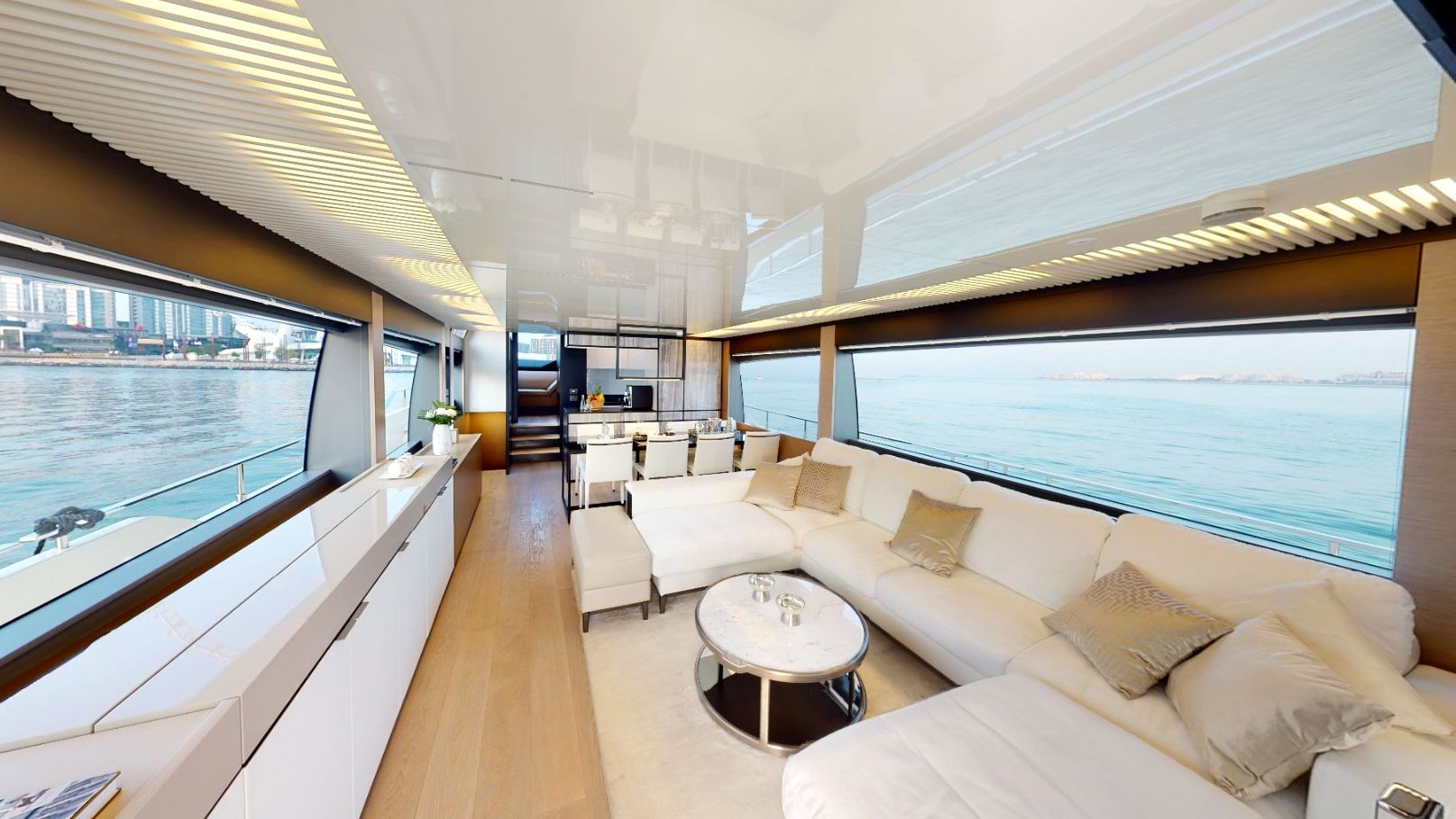 Ansicht 14: Ferretti 78 Fuß