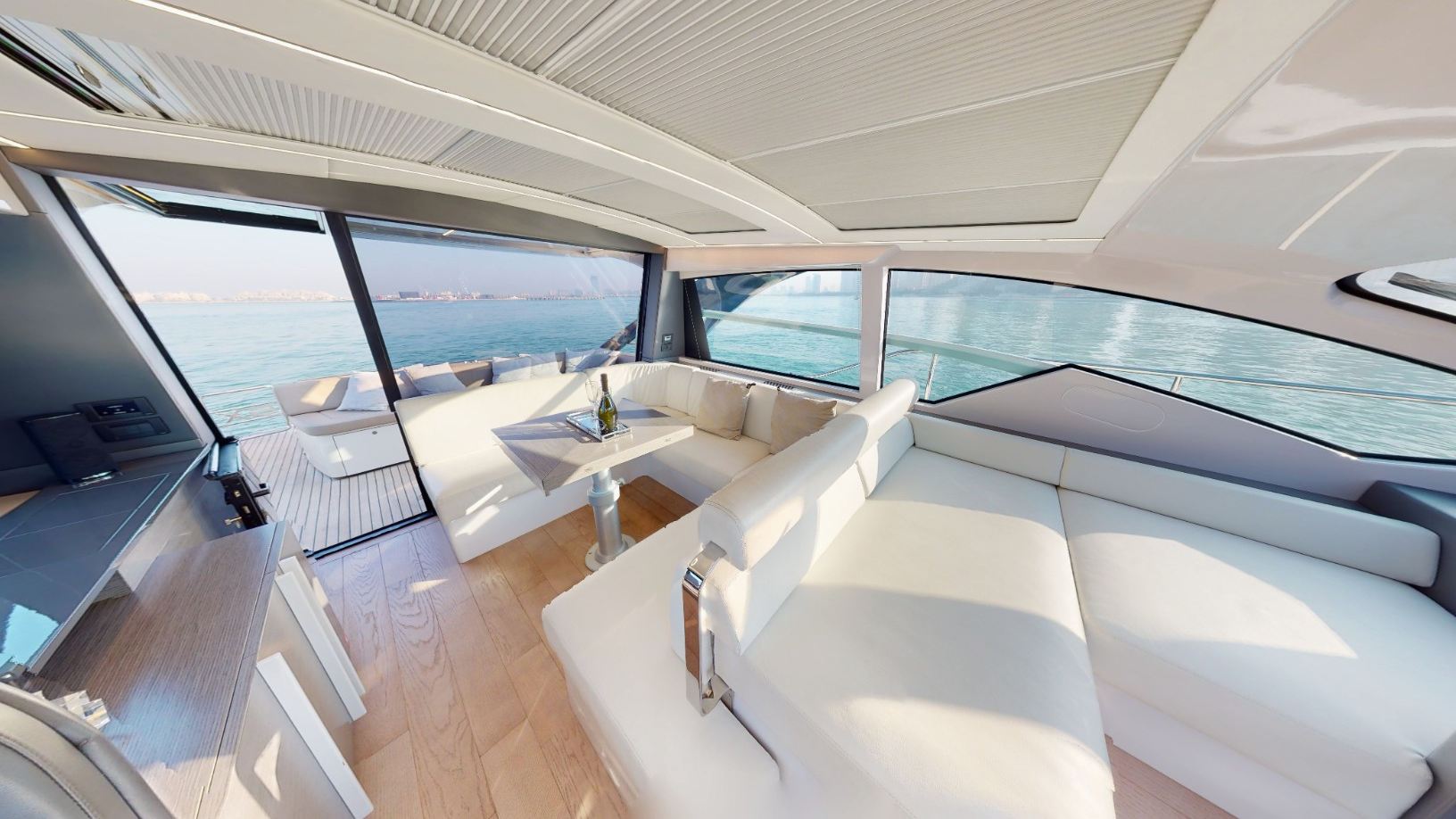 Ansicht 9: Pershing 5X Pearl White
