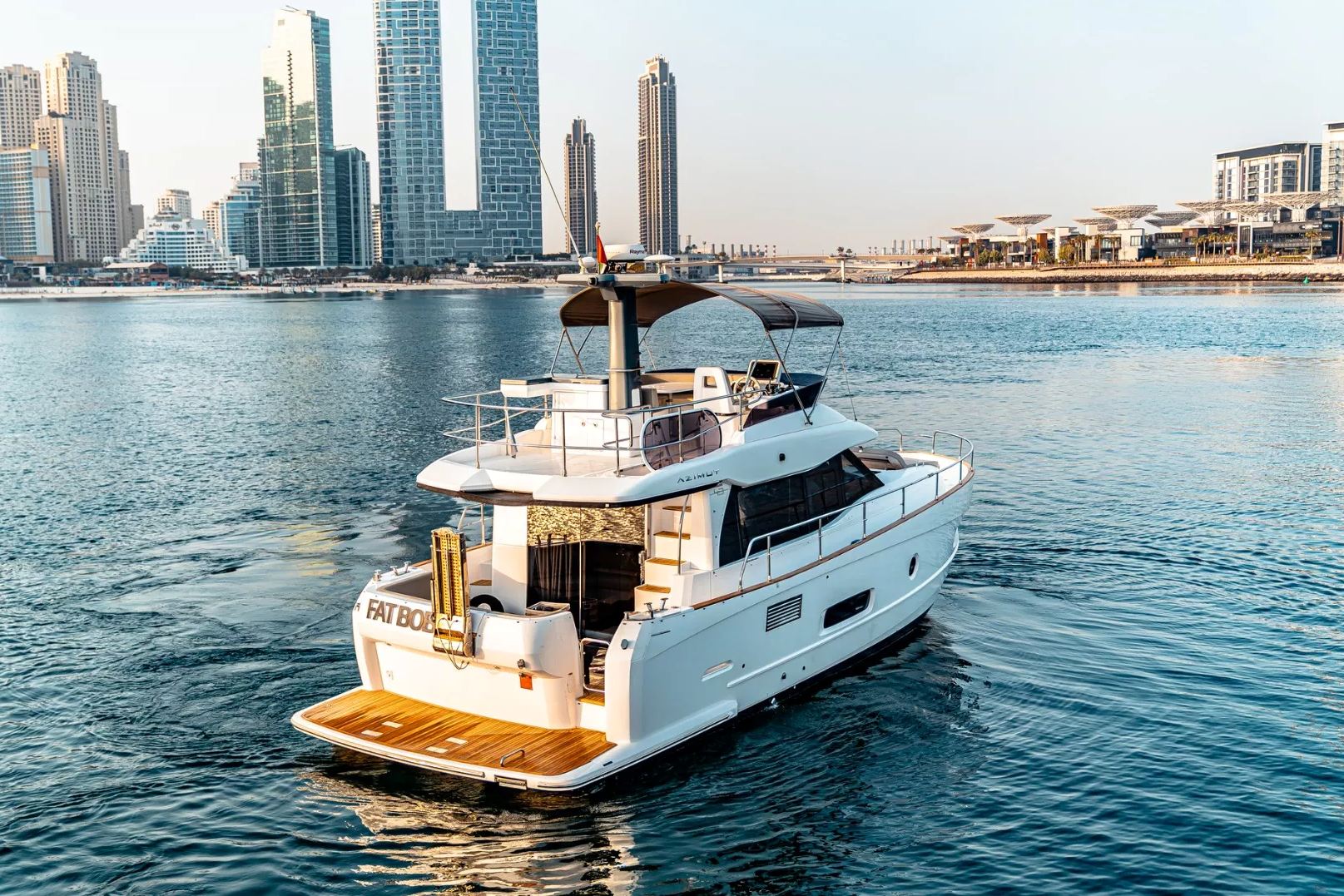 Ansicht 12: Azimut Magellano 43 Fuß