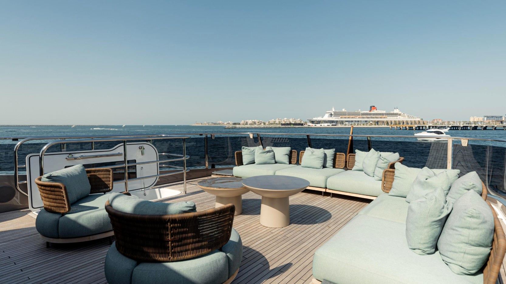 Ansicht 9: Princess 95X Super-flybridge