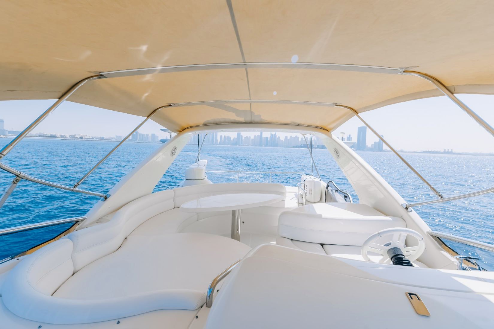 Ansicht 3: Azimut White Pearl