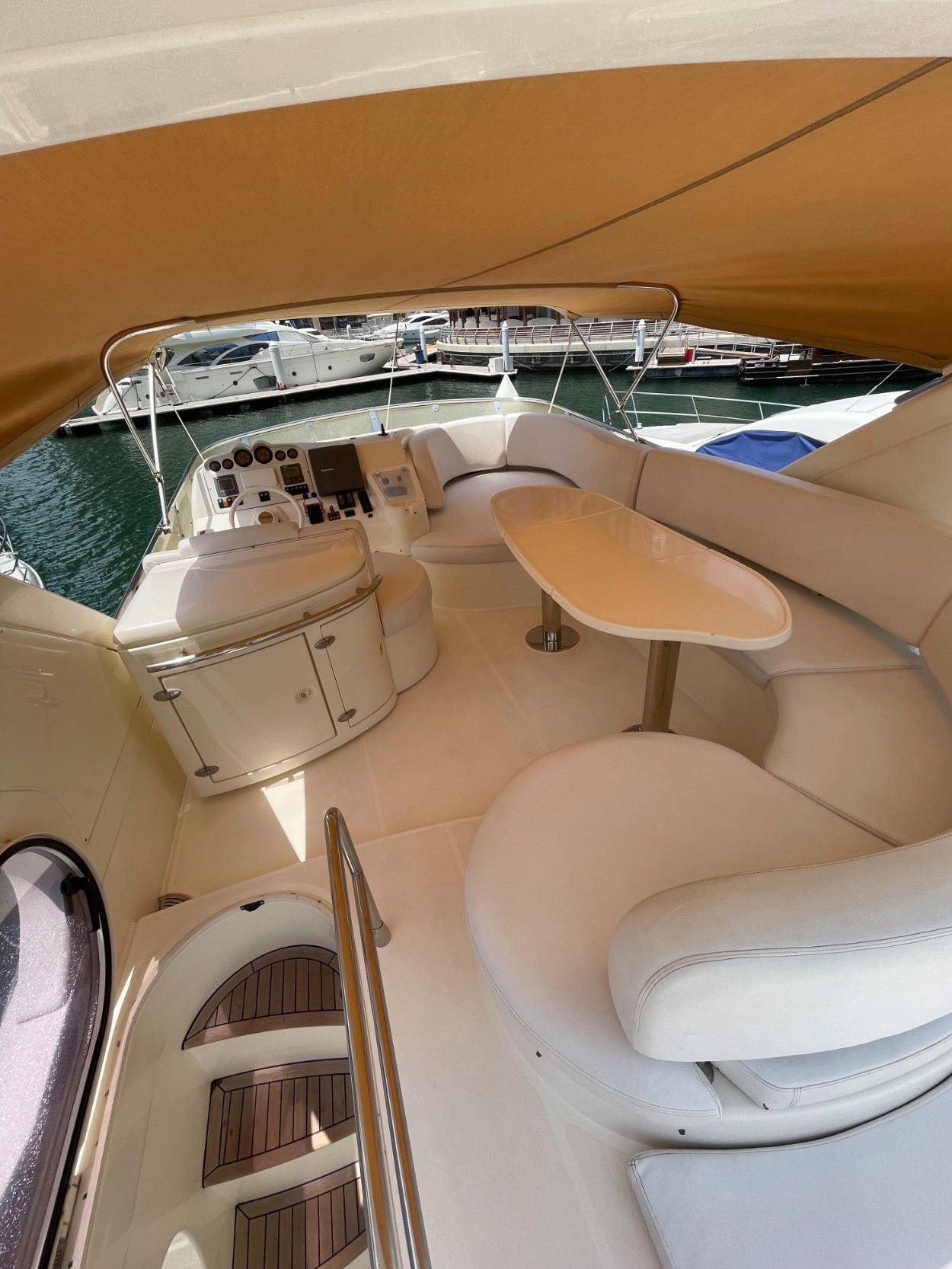 Ansicht 4: Azimut Grand Crew
