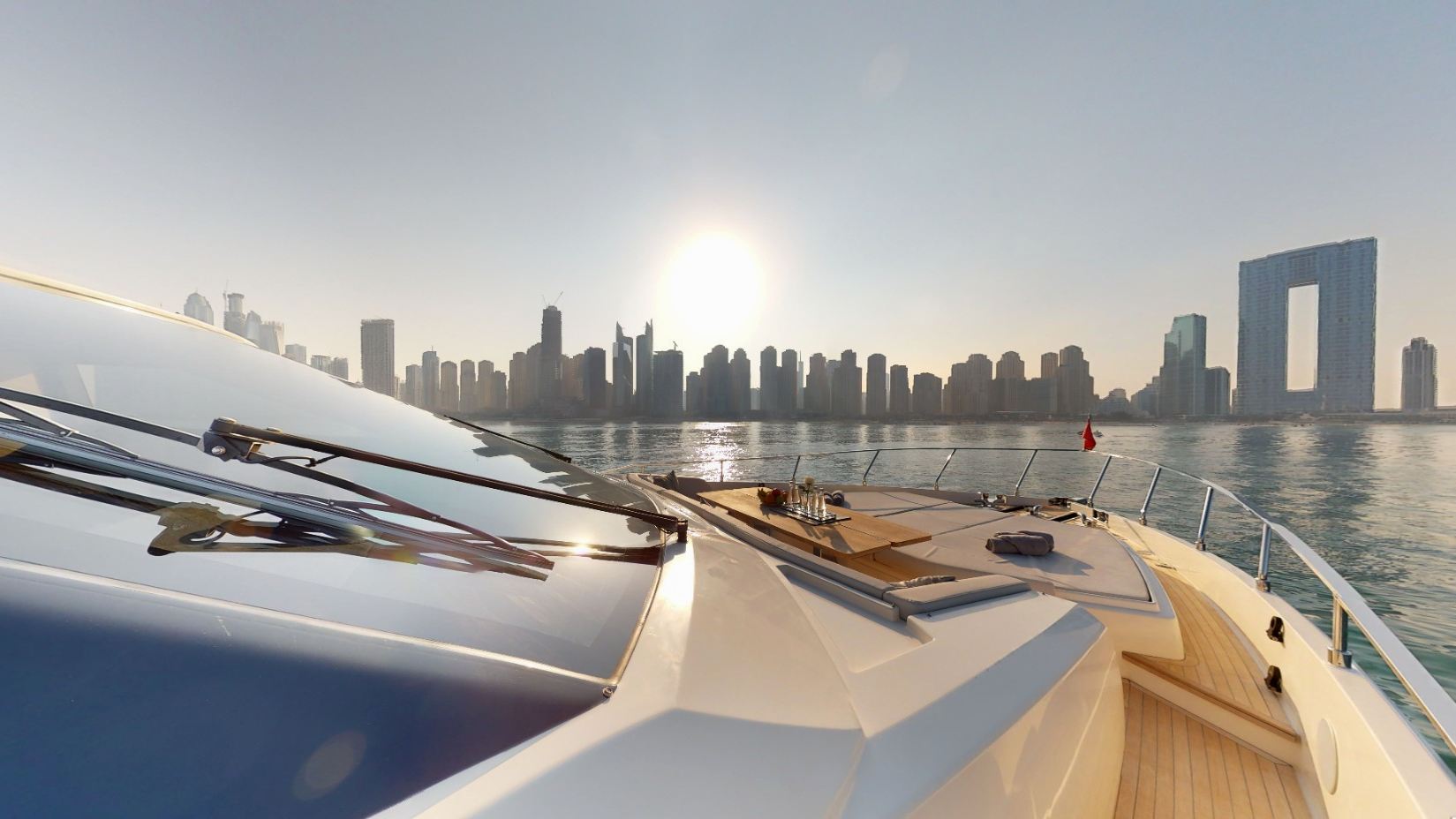 Ansicht 12: Ferretti 78 Fuß