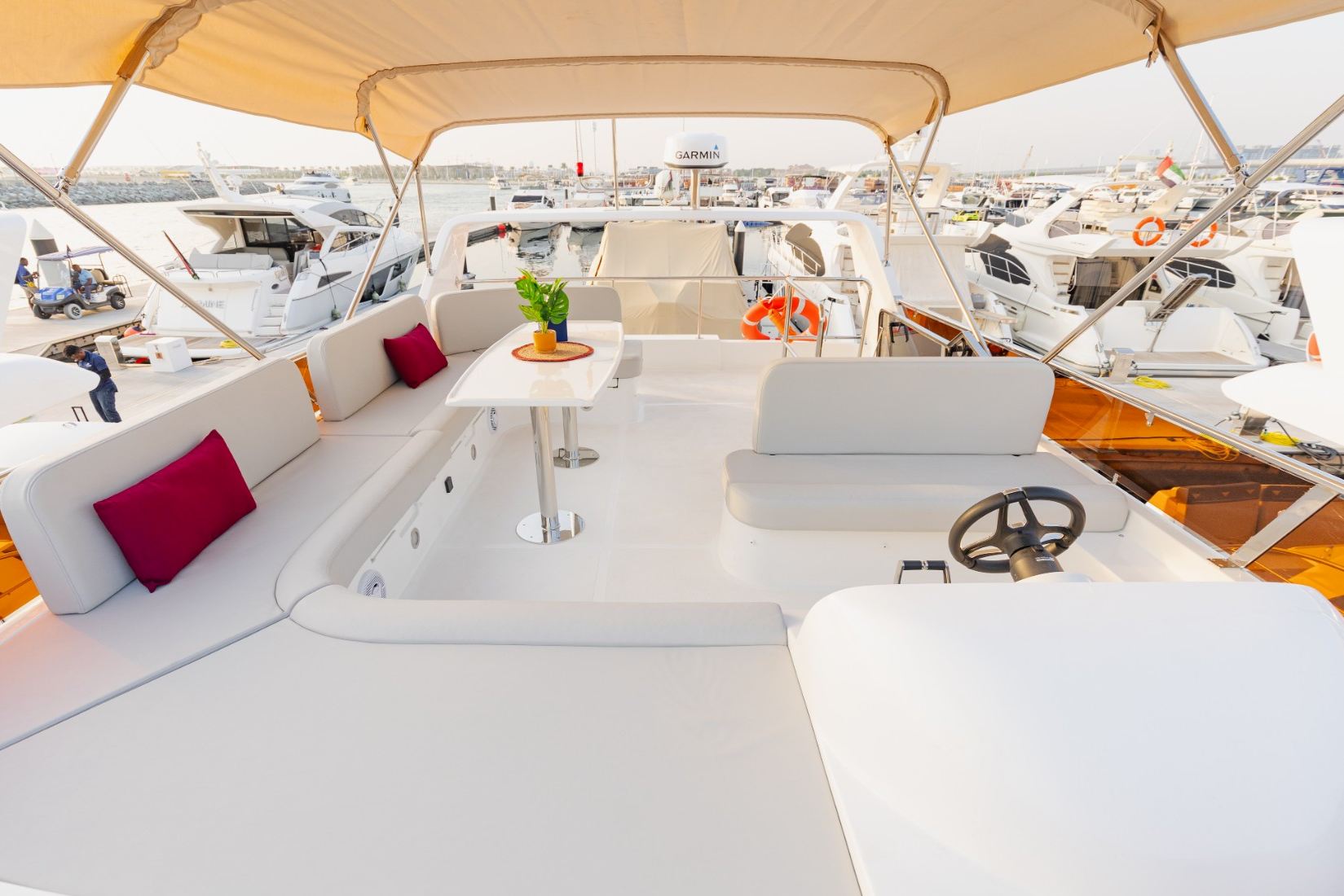 Sky Walker Gib charter in Dubai, photo 8