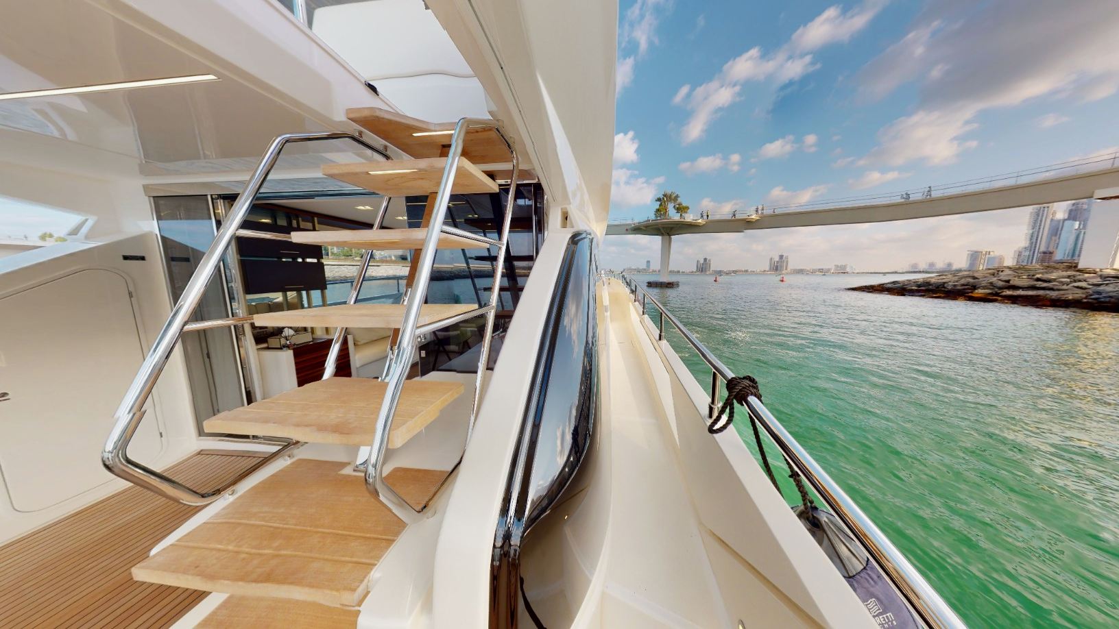 Ansicht 11: Ferretti 67 Fuß